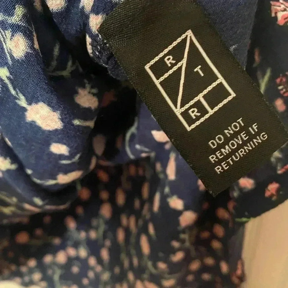 Cleobella Bell Sleeve Rose Patterned Blouse - Picture 4 of 14